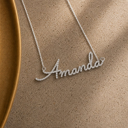 Colar de Nome com Moissanite