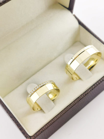 Aliança Reta em Ouro 6,5mm com Diamante