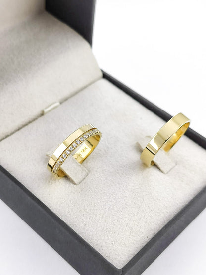 Aliança Reta em Ouro com Diamantes 4mm