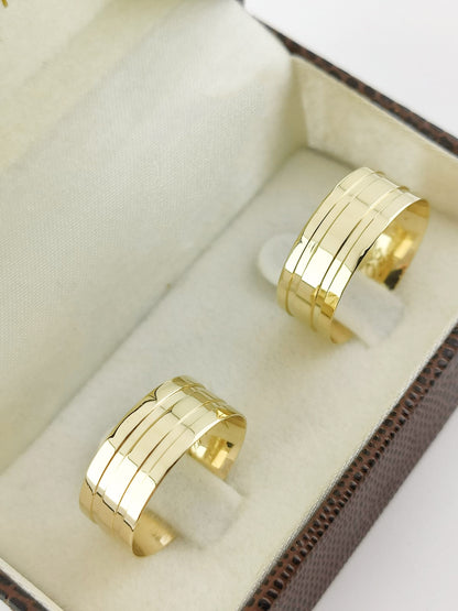 Aliança de Casamento Reta em Ouro 8mm com Frisos