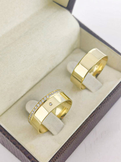 Aliança de Casamento Reta em Ouro e Diamantes 7mm