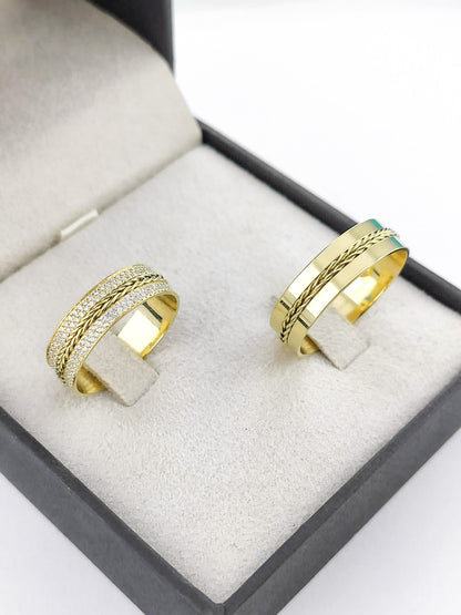 Aliança Reta em Ouro Fio Torcido com Diamantes 6mm