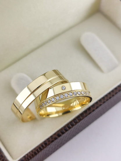 Aliança de Casamento Reta em Ouro com Diamantes 5mm